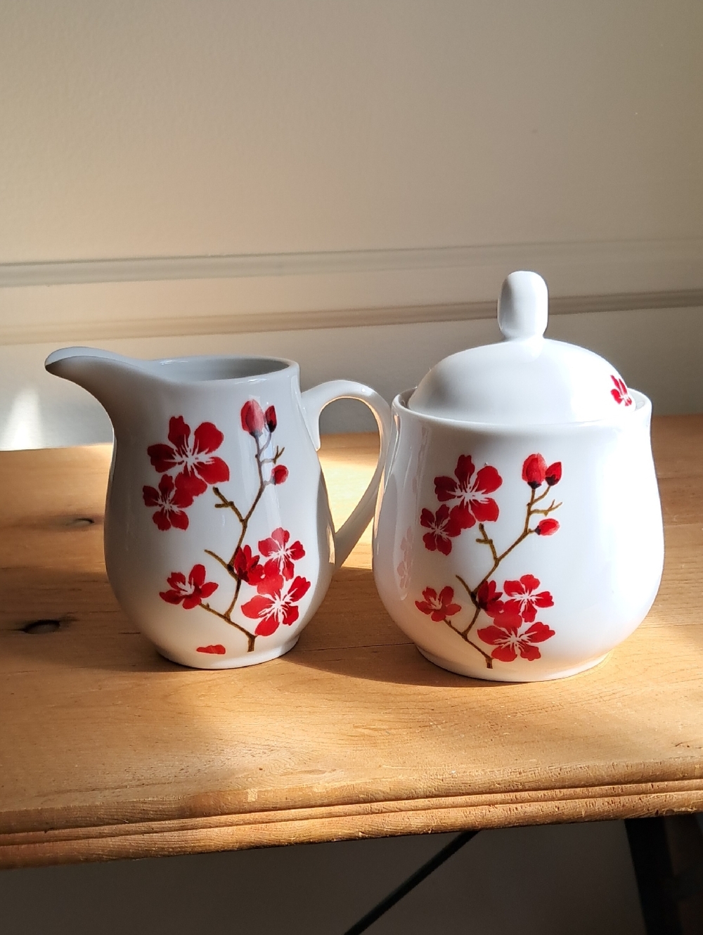 Roscher Red Cherry Blossoms Sugar Bowl & Creamer Set